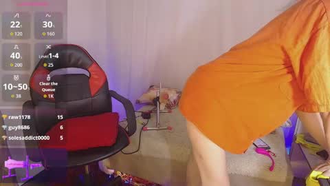 Laura Sofia online show from 04-15-26, 03:41