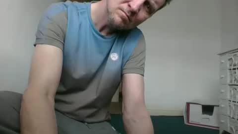 lauratedomm online show from 04-12-26, 05:07