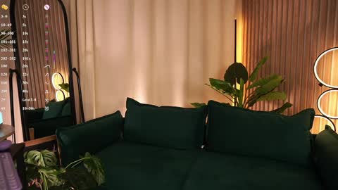  Laura  online show from 03-29-26, 05:51