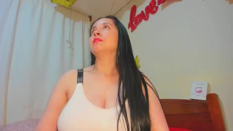 Snapshot of laureen777 chatting on 02-03-25, 11:31 laureen777 online show from 02-03-25, 11:31