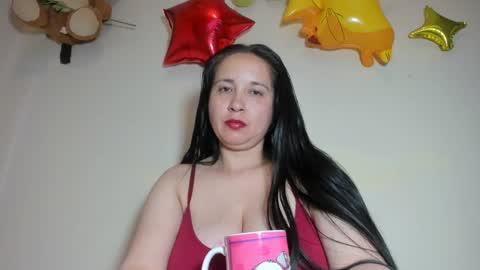 Snapshot of laureen777 chatting on 03-02-25, 12:01 laureen777 online show from 03-02-25, 12:01