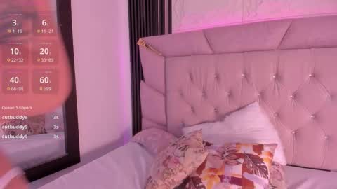 Laurem online show from 02-09-26, 07:07