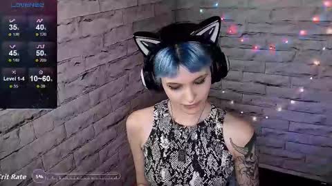 Eva online show from 11-21-25, 06:17