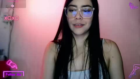 Snapshot of lauren_sweet7 chatting on 10-21-25, 05:57 Lauren online show from 10-21-25, 05:57