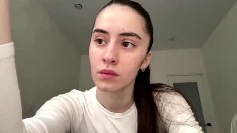 laurenadupuy online show from 06-20-26, 01:36