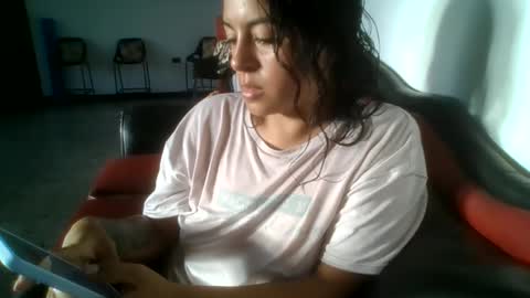 Snapshot of laurenhot94 chatting on 09-22-25, 11:23 laurenhot94 online show from 09-22-25, 11:23