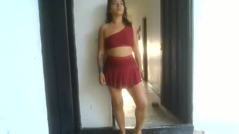 Snapshot of laurenhot94 chatting on 10-09-25, 11:52 laurenhot94 online show from 10-09-25, 11:52