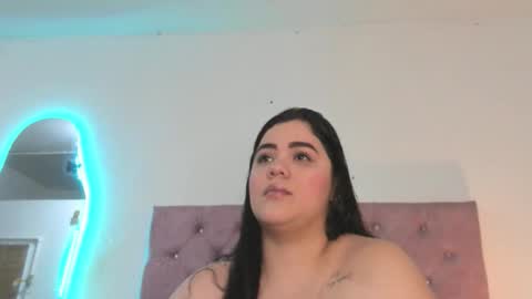 laurenlaine online show from 05-11-26, 02:23