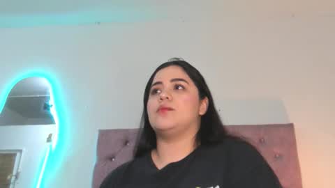 laurenlaine online show from 05-17-26, 10:39