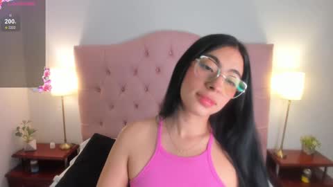 laurenn_smitth online show from 03-10-25, 12:37