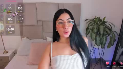 laurenn_smitth online show from 09-29-25, 12:54
