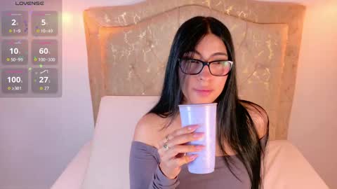 laurenn_smitth online show from 05-21-26, 12:56