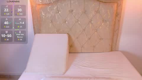 laurenn_smitth online show from 06-09-26, 12:50