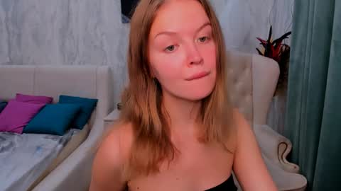 laurennhill online show from 09-17-25, 12:23