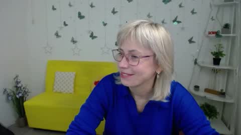 Snapshot of laurenwishy chatting on 02-27-26, 12:05 Lauren online show from 02-27-26, 12:05