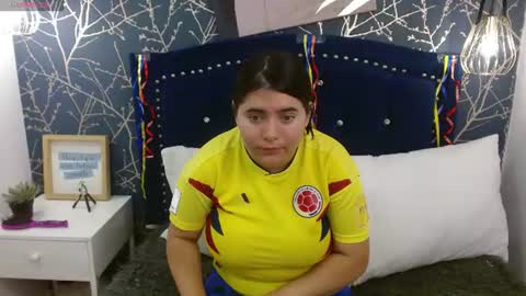 laura  online show from 06-27-26, 12:22