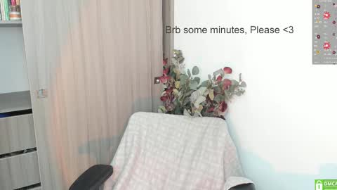 Lauryn online show from 01-09-26, 09:27