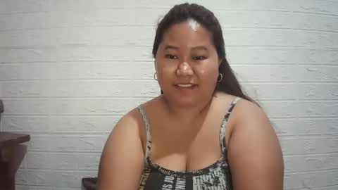 lavalyn214 online show from 04-29-26, 04:11