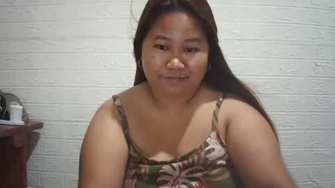 lavalyn214 online show from 05-11-26, 04:48