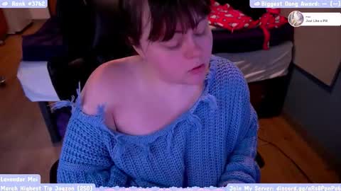 Snapshot of lavendermei chatting on 03-12-26, 05:52 LavenderMei online show from 03-12-26, 05:52