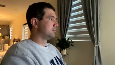 Snapshot of law_cambio chatting on 02-19-25, 01:17 law_cambio online show from 02-19-25, 01:17