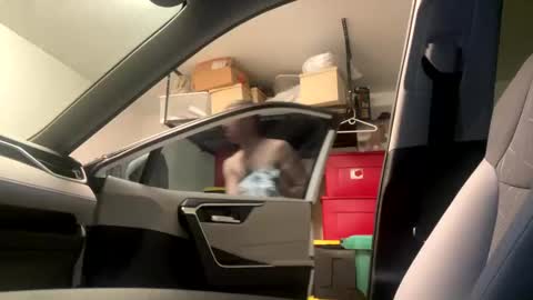 Snapshot of law_cambio chatting on 03-01-25, 08:31 law_cambio online show from 03-01-25, 08:31