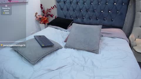 Snapshot of lawford_mike chatting on 12-15-24, 04:37 Mike online show from 12-15-24, 04:37