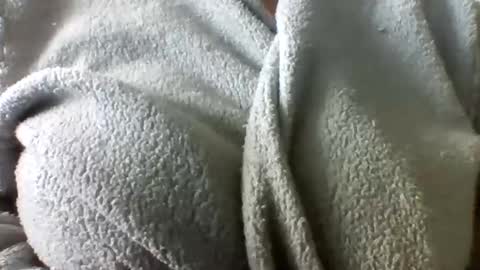 layannalea online show from 04-17-26, 05:49