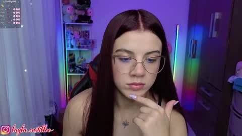 Layla online show from 04-21-26, 06:44