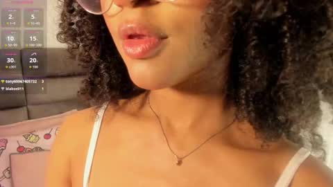 layla_clarke online show from 10-21-25, 04:13