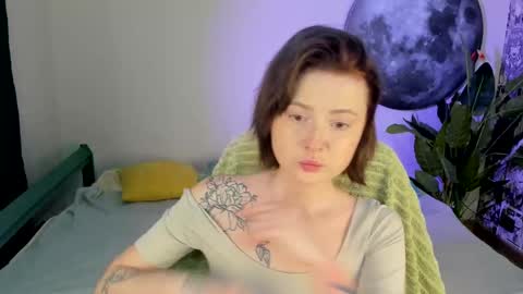 Layla online show from 12-02-25, 05:46