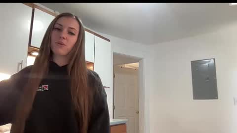 Snapshot of laylahlaylah1 chatting on 11-12-25, 05:46 laylahlaylah1 online show from 11-12-25, 05:46