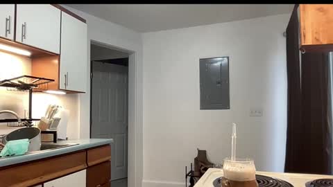 Snapshot of laylahlaylah1 chatting on 11-19-25, 01:11 laylahlaylah1 online show from 11-19-25, 01:11