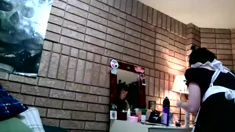 Layla Kills online show from 03-08-26, 08:18