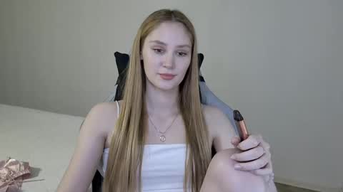 Snapshot of laylapretty001 chatting on 02-12-25, 09:20 LaylaPretty001 online show from 02-12-25, 09:20