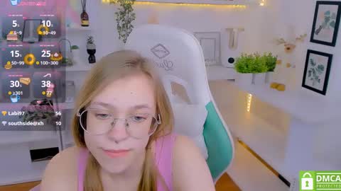 layriantavee online show from 02-10-25, 01:01