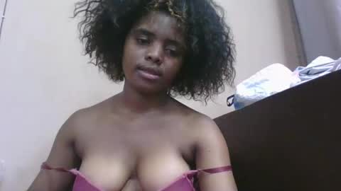 lea96546 online show from 03-26-26, 06:57