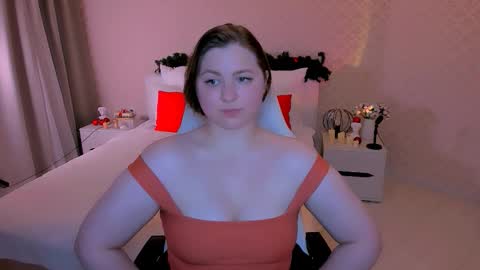 lea__luna online show from 12-16-25, 02:33
