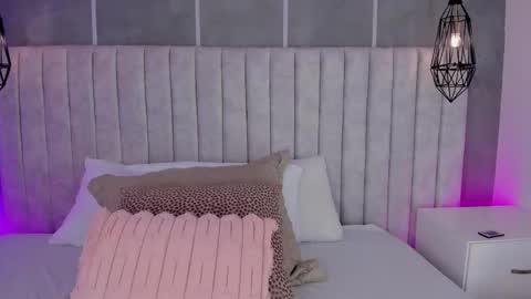    online show from 04-27-26, 07:12