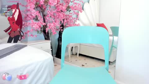 Snapshot of lea_wilson chatting on 12-29-24, 10:47 Lea online show from 12-29-24, 10:47