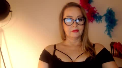 Snapshot of leadesire chatting on 01-18-25, 12:15 LEA online show from 01-18-25, 12:15