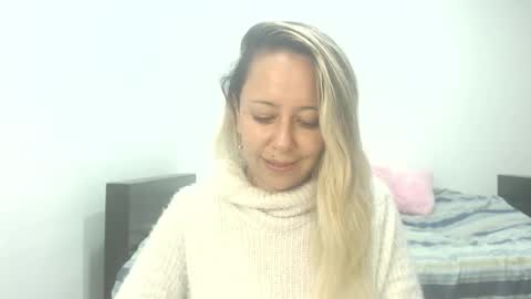 leah_susman online show from 11-07-25, 02:22