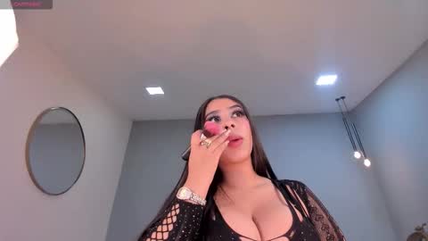 leahlombardi_ online show from 09-14-25, 05:23