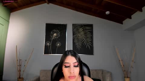 leahlombardi_ online show from 09-19-25, 03:19