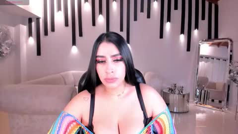 leahlombardi_ online show from 10-01-25, 03:23