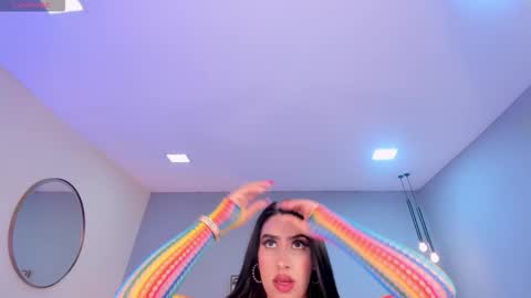 leahlombardi_ online show from 12-05-25, 03:04