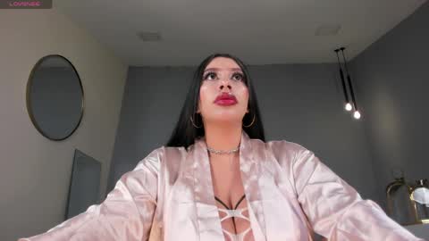 leahlombardi_ online show from 04-28-26, 03:33