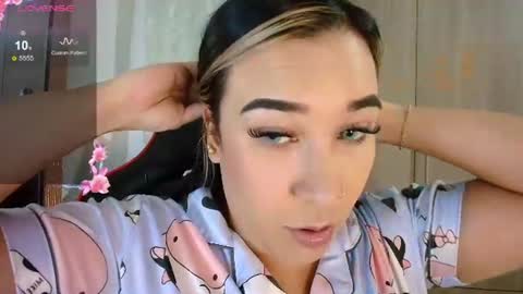 leah online show from 06-20-26, 12:03