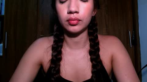 leanaalhub online show from 12-23-25, 01:14