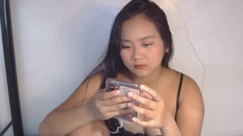 leane online show from 04-23-26, 03:36